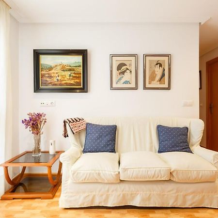 Gatu Villa Elvira Junto Al Hospital Y Playa 2 Dormit Y 2 Banos, Preferente Mayores De 25 Anos Y Familias Cádis Exterior foto